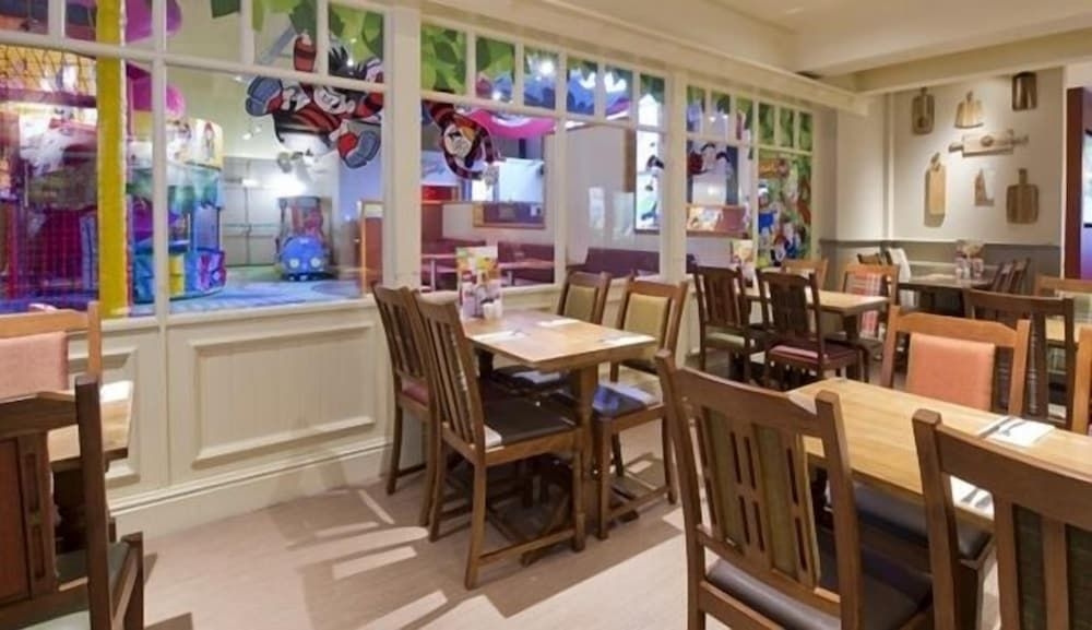 Premier Inn Bromsgrove Central2