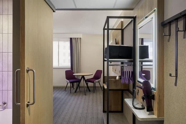 Standard Double Room, Accessible Bathtub