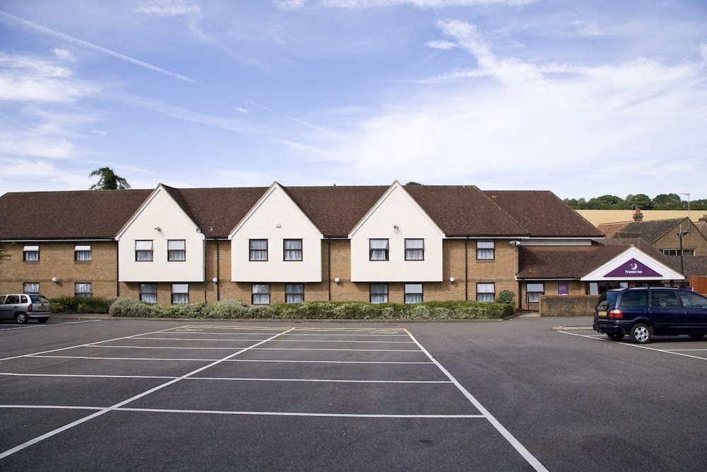 Premier Inn Dunstable South (A5)2