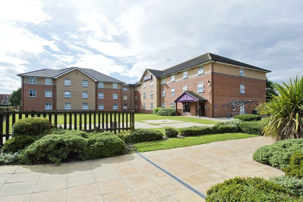 Premier Inn Doncaster Central East1