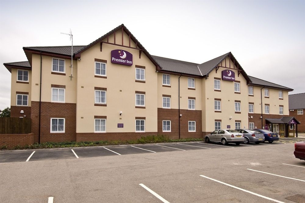 Premier Inn Coventry (M6 J2)0