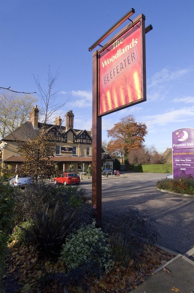 Premier Inn Gravesend Central1