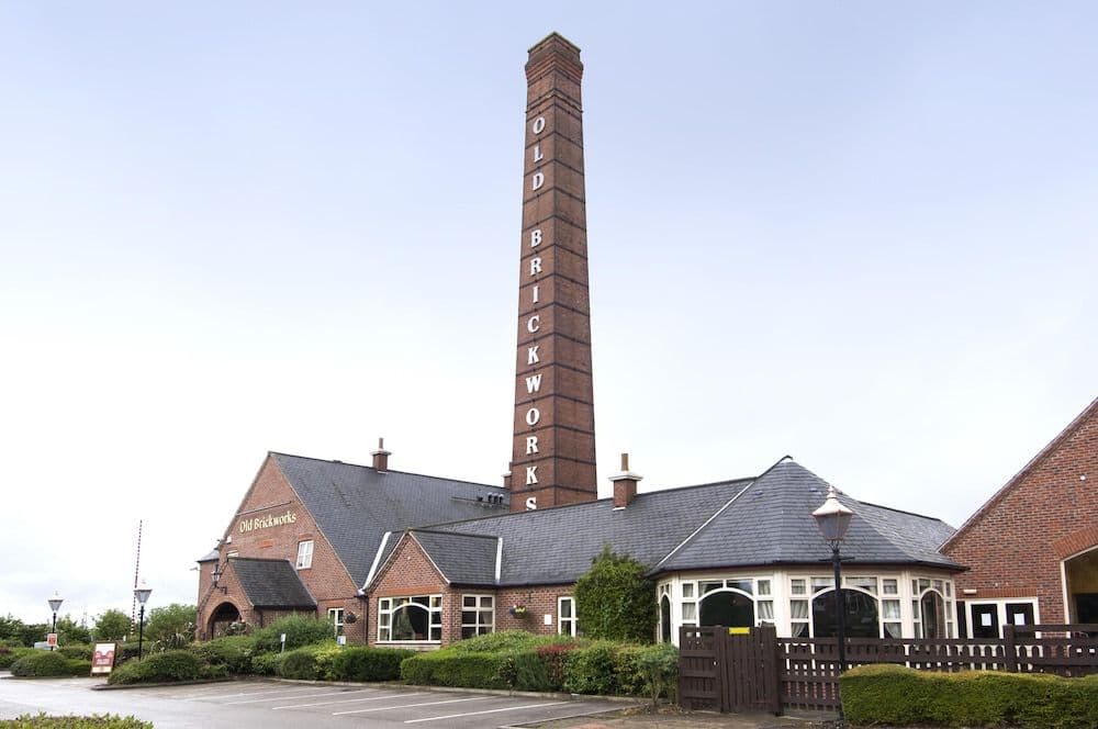 Premier Inn Leeds South (Birstall) Premier Inn Leeds South (Birstall)