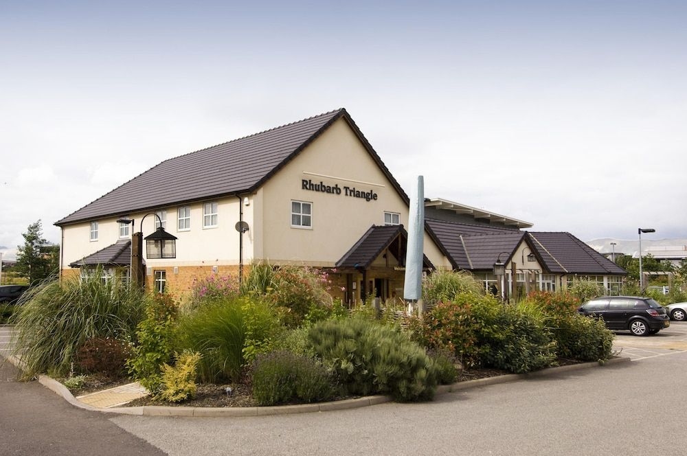 Premier Inn Wakefield City North0
