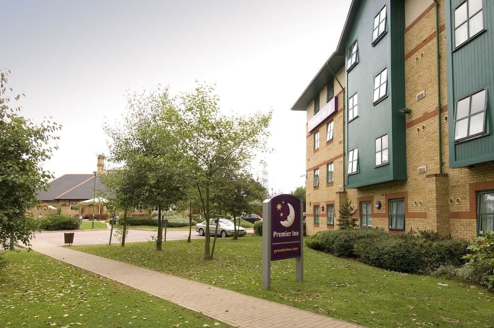 Premier Inn Luton Airport Premier Inn Luton Airport