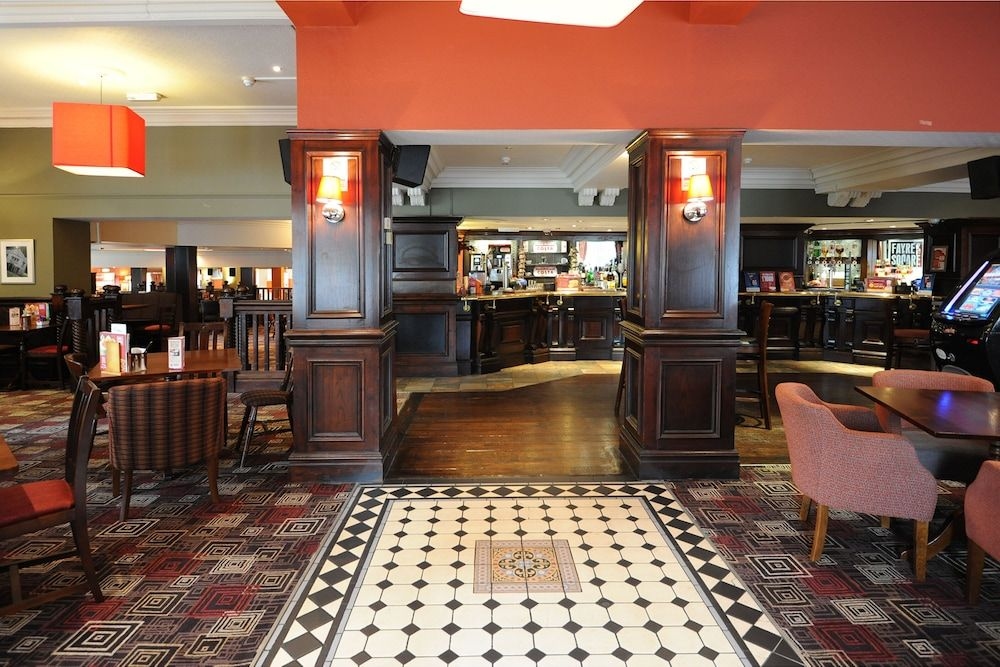 Premier Inn Leicester North West4