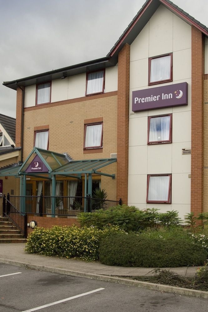 Premier Inn Harrogate4