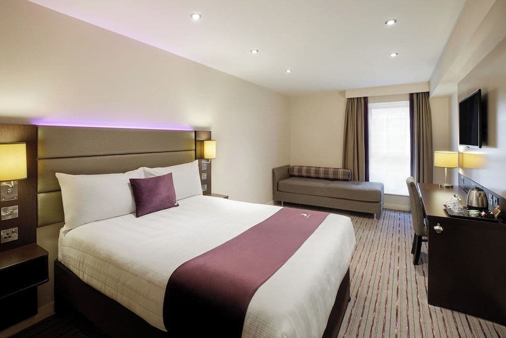Premier Inn Newcastle (Metro Centre) Premier Inn Newcastle (Metro Centre)