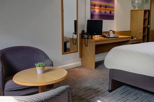 Deluxe Room, 2 Twin Beds, Non Smoking