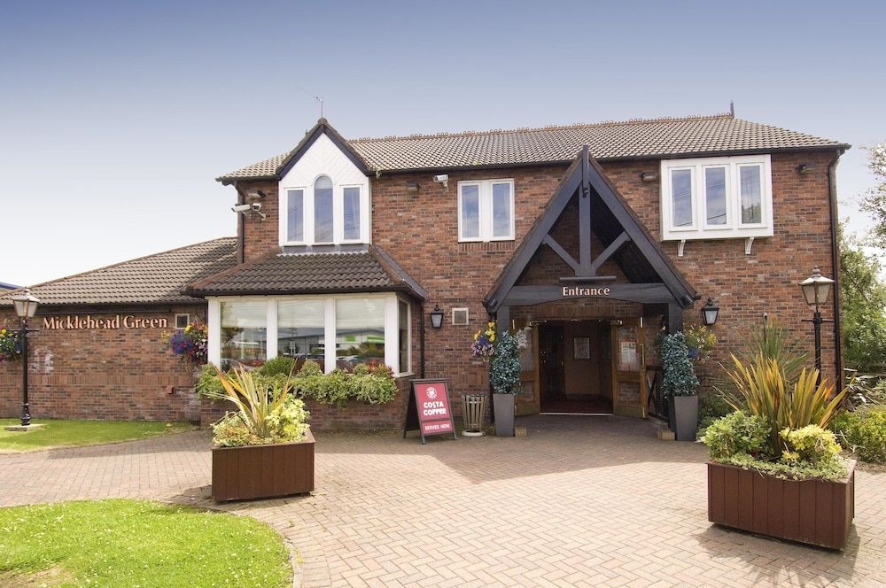 Premier Inn St. Helens South0