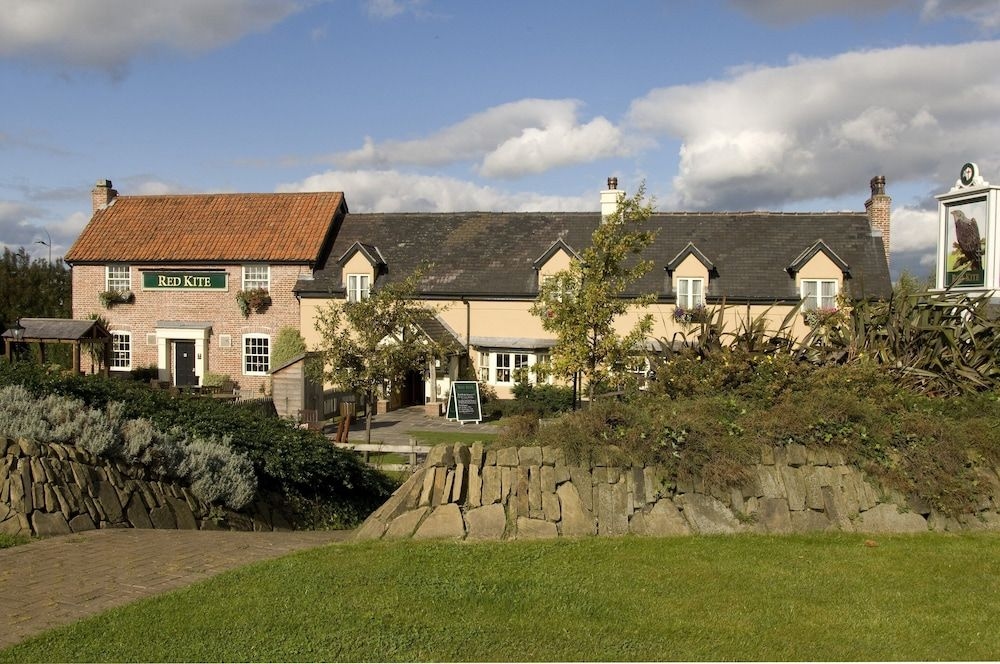 Premier Inn Wakefield South (M1, Jct39)3