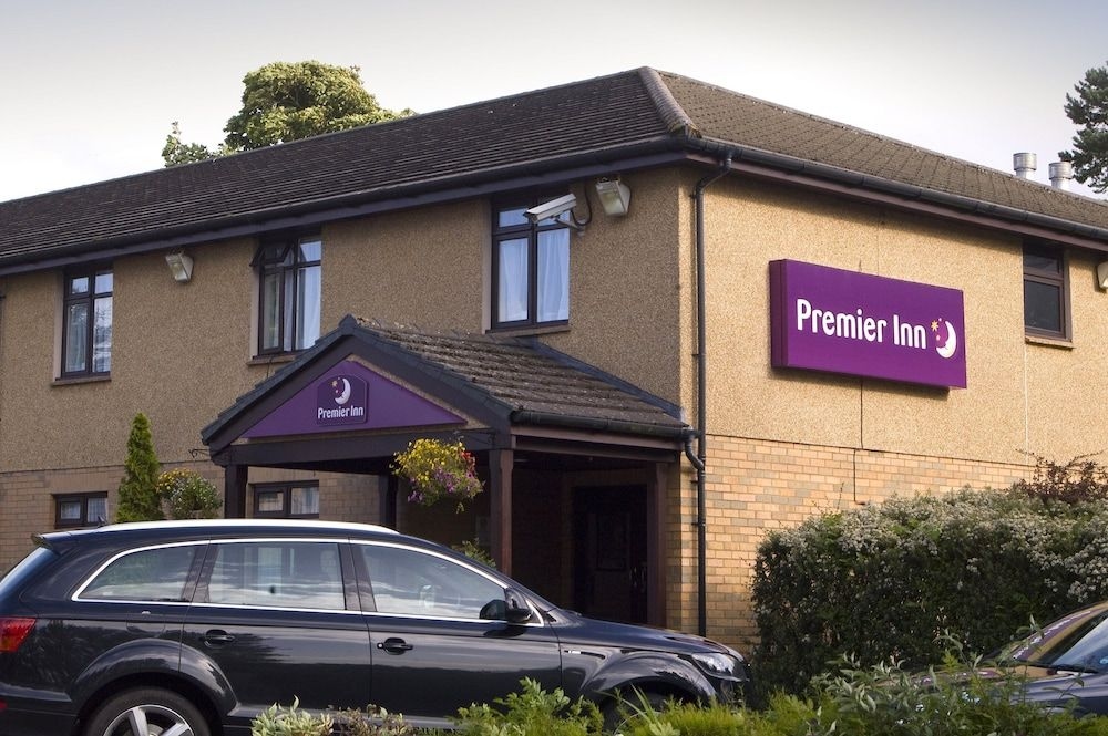 Premier Inn Glasgow East Kilbride (Peel Park)1
