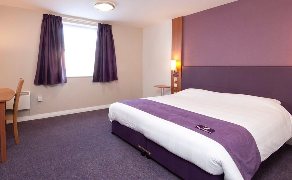 Premier Inn Lichfield North East (A38)3