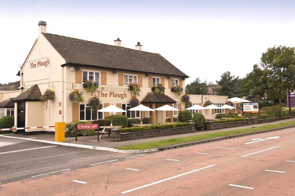 Premier Inn Solihull South (M42)1