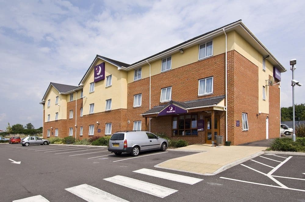 Premier Inn Swindon Central Premier Inn Swindon Central