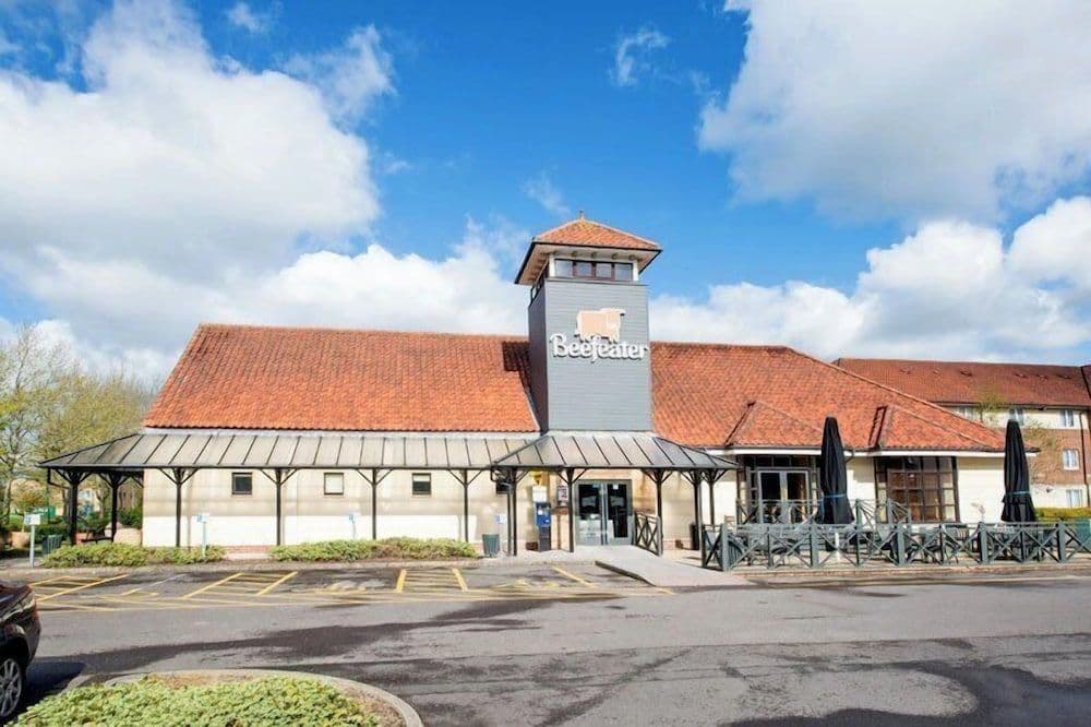 Premier Inn Swindon West Premier Inn Swindon West