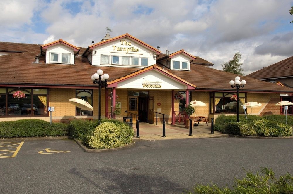 Premier Inn Pontefract North1