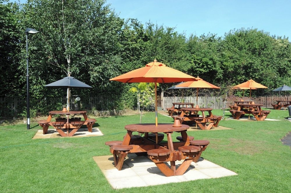 Premier Inn Southend Airport2