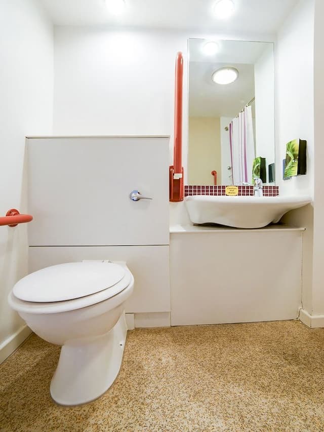 Economy Double Room, 1 Double Bed (Wet Room)