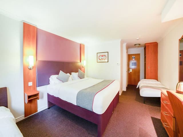 Standard Quadruple Room