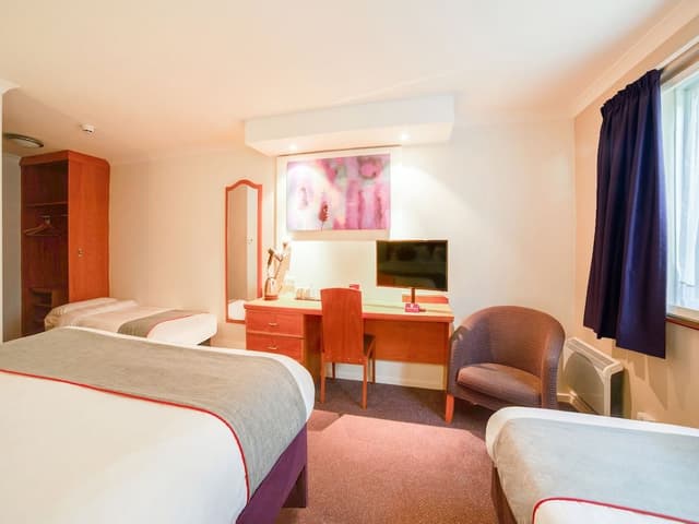 Standard Quadruple Room