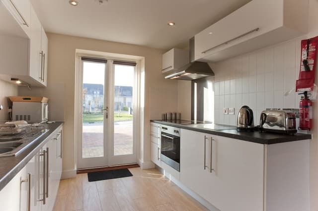 Standard Villa, 2 Bedrooms (Walk In Shower)