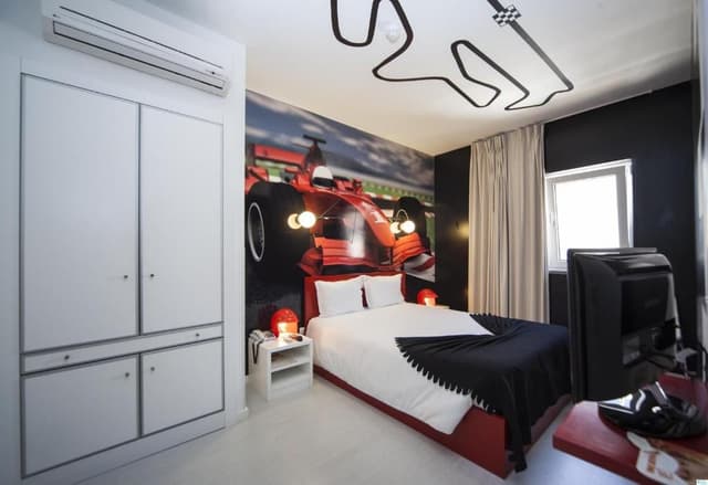 Themed Double Room - Speed