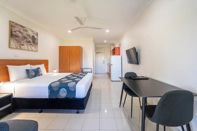 Premier Studio, 1 King Bed