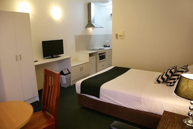 Studio Apartment