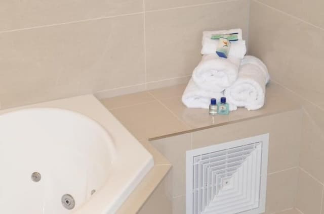 Executive Spa Suite