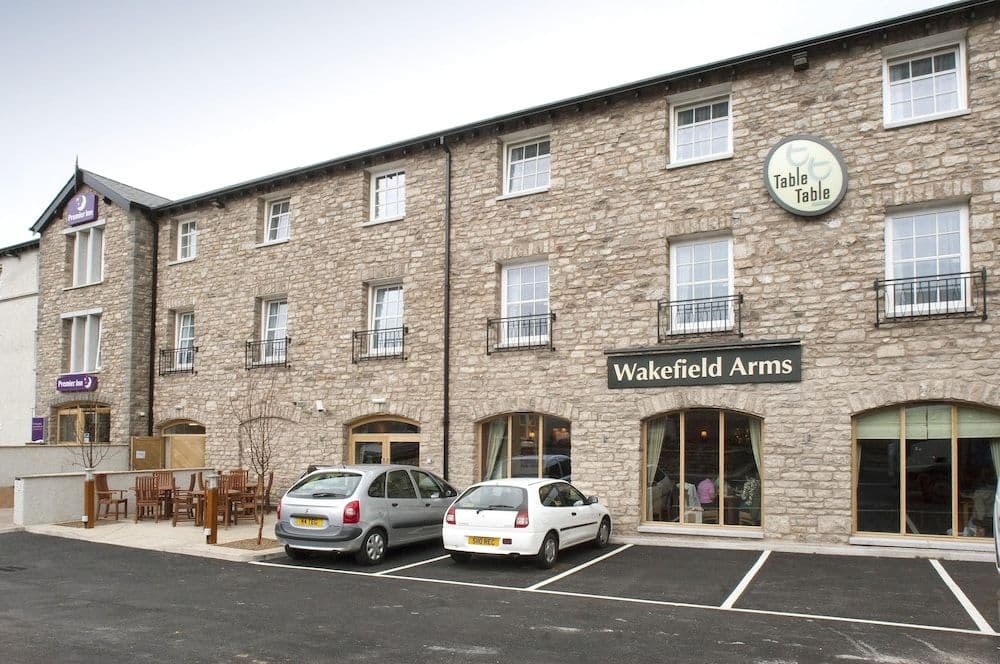 Premier Inn Kendal Central Premier Inn Kendal Central