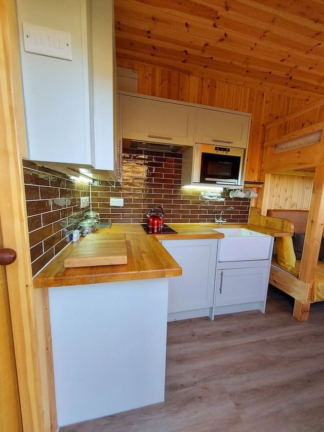 Deluxe Cabin