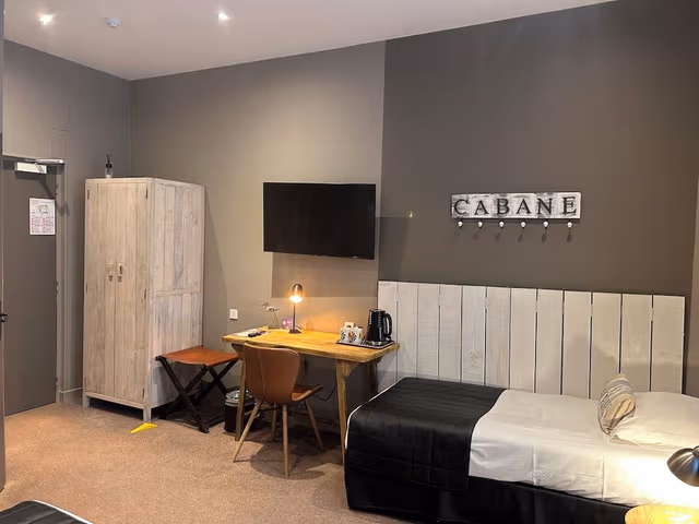 Triple Room