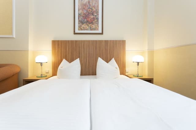 Superior Double Room, 1 Queen Bed with Sofa bed, Courtyard View, Courtyard Area
