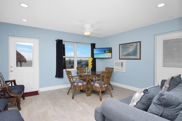 Suite 7 Not Pet-Friendly