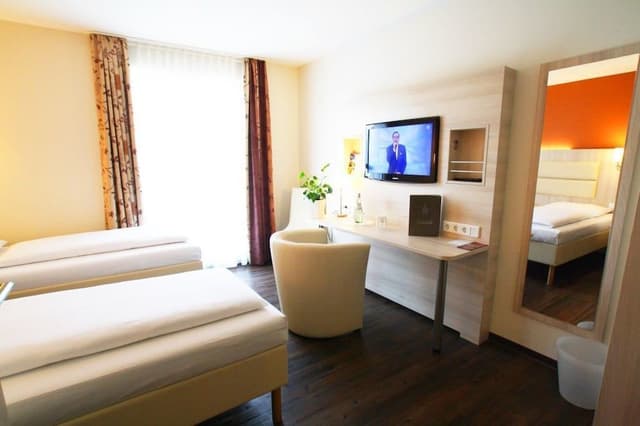 Double Room Single Use