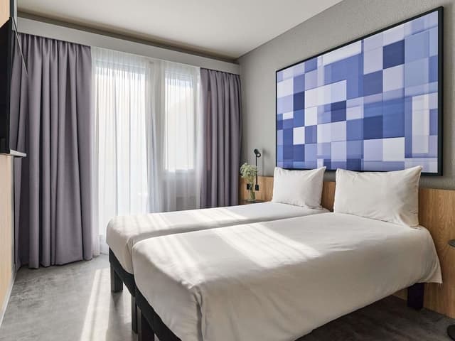 Standard Room, 2 Twin Beds, Balcony