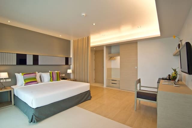 Executive Room