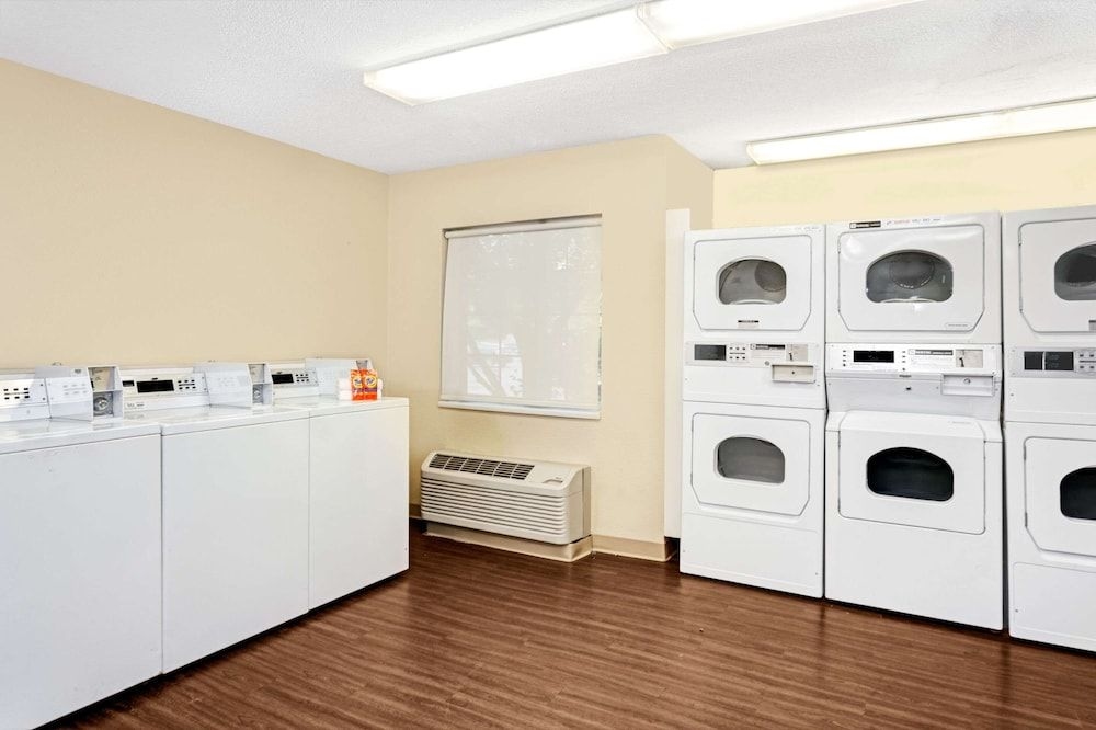 Hawthorn Suites by Wyndham Chicago - Hoffman Estates2