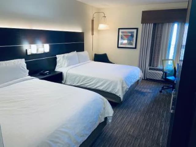 Suite, Multiple Beds