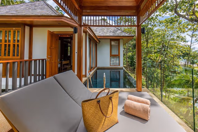 Pool Villas