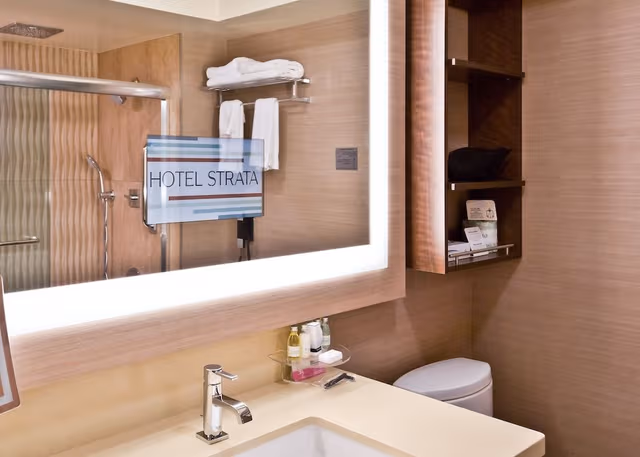 Deluxe Room, 2 Queen Beds (Two Queen Bed Non-Smoking Room)