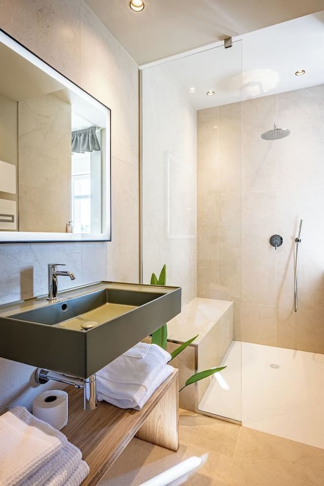 Deluxe Double Room, 1 King Bed, Sea View
