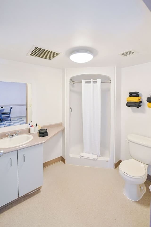Suite, 2 Bedrooms, Kitchenette