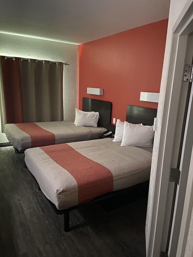 Deluxe Room, 2 Double Beds, Non Smoking, Microwave