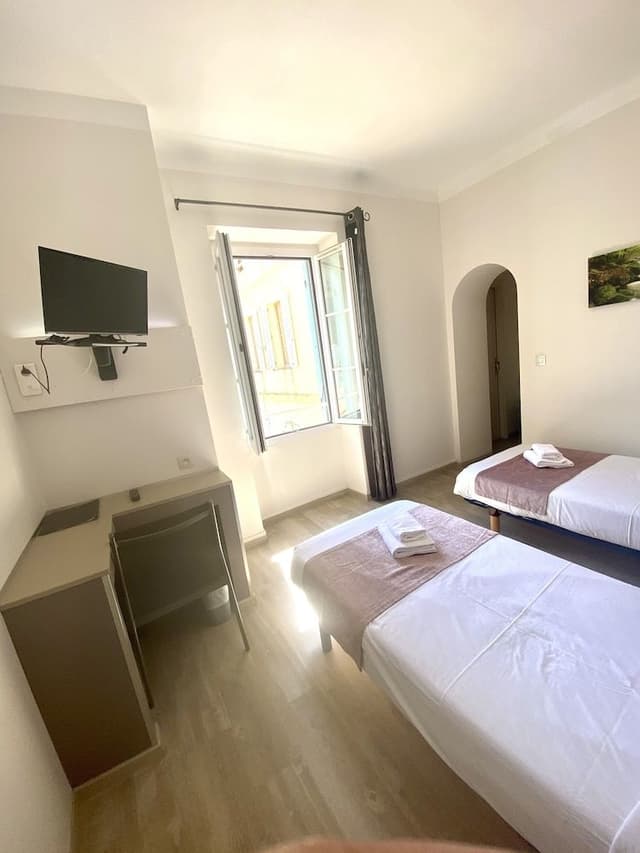 Comfort Twin Room