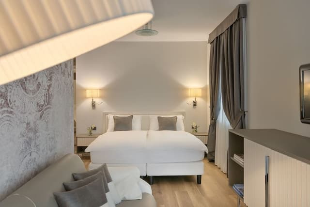 Deluxe Double or Twin Room, Balcony, Lake View