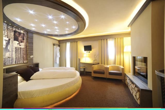 Suite with Mountain View