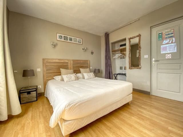 Premium Triple Room, Garden View