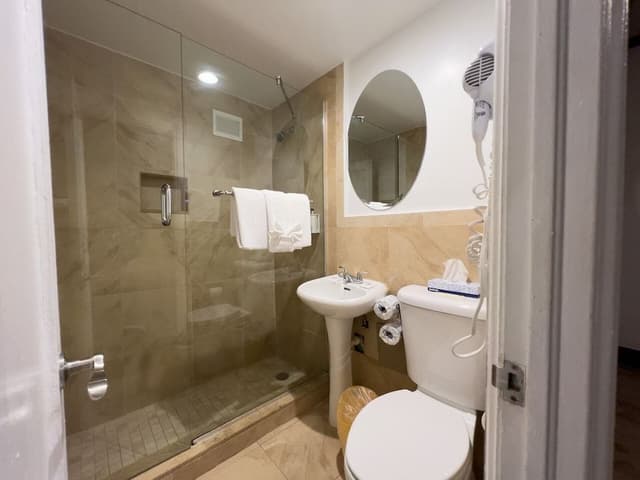 Standard Room, 1 Full Bed, Partial Ocean View
